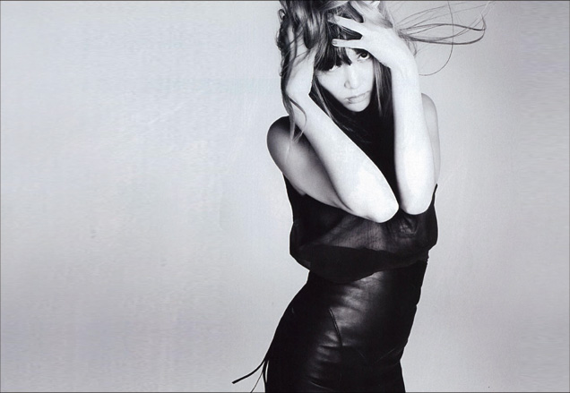 画像2: 速報!国際派女優 菊地凛子。歌手としても世界デビュー!!!