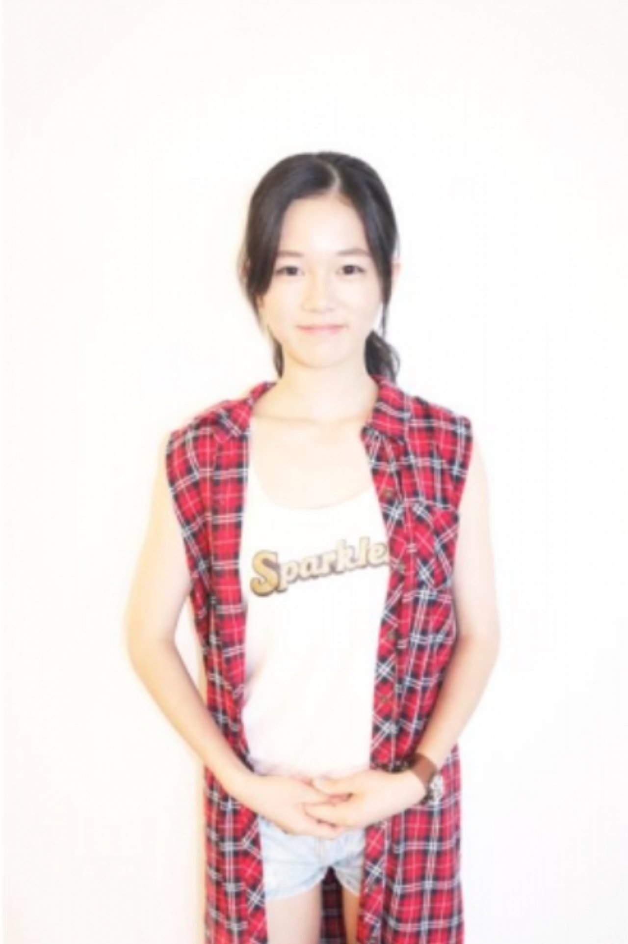 画像: 川口葵 Aoi Kawaguchi 16 出身地/居住地 兵庫/兵庫 血液型 A 生年月日 1998/11/26 159cm <自己PR> 初めまして!この度、「ドリームメガガールズオーディション」ファイナリストに選んで頂きました。川口 葵 16歳の高校二年生です!お台場夢大陸に来場していただいた皆さんに精一杯、楽しんでいただけるように、宣伝など頑張っていきます!宜しくお願いします!