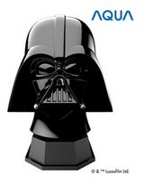 画像: ★スイーツフォースマスター賞(3名さま)/AQUA「MASK 保冷庫」 『スター・ウォーズ』シリーズの人気キャラクターである「ダース・ベイダー」の頭部を細部まで忠実に再現した、350ml缶1本を冷やせる保冷庫。頭部を押すと、保冷マスクがポップアップし、缶を取り出せます。完成度の高い仕上がりで、インテリアのオブジェとしてもお使いいただけます。