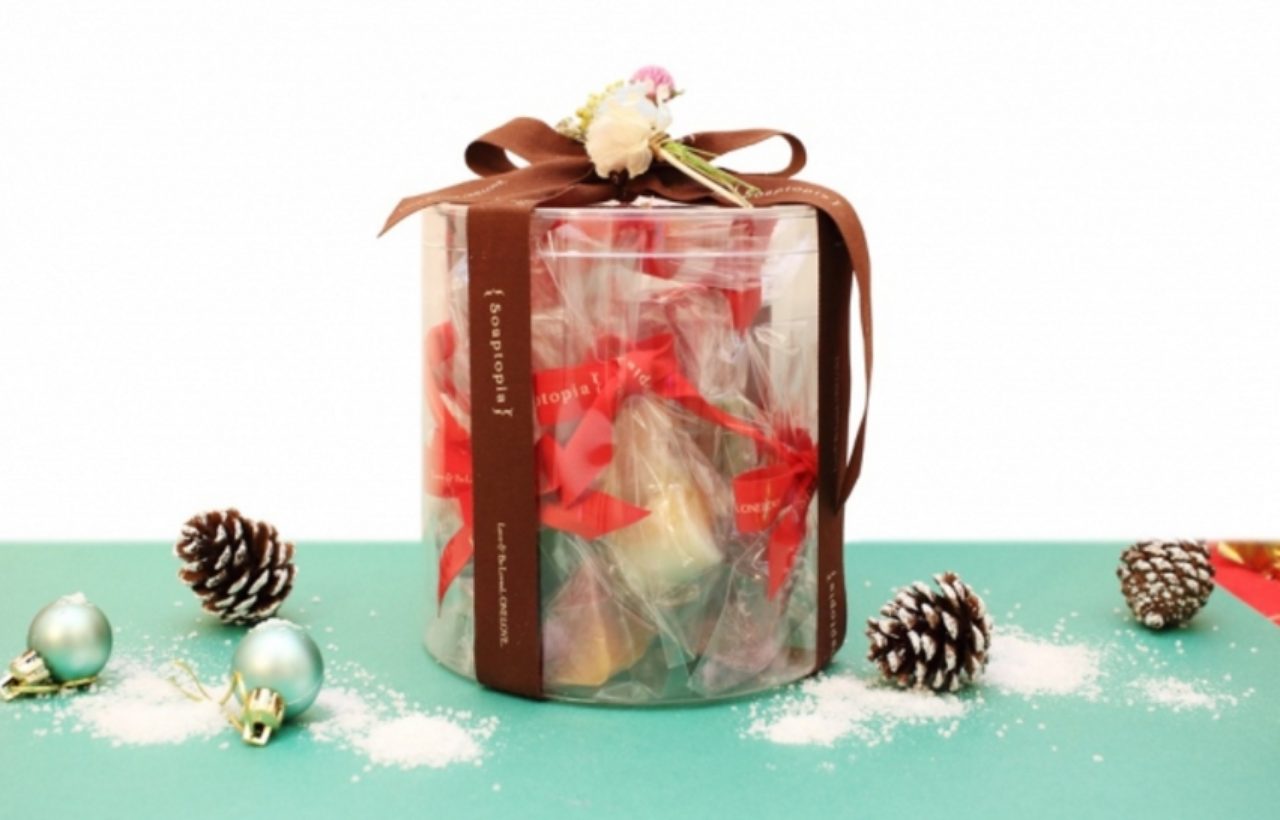画像: ★GIFT BOX Aセット★ かわいいハート型♡ ミニサイズハートソープパーティーパック 8, 820円(税込) 50g×10個入り (1点サービス) いろんな種類をちょっとずつ ハーフソープパーティーパック 8, 820円(税込) 85g×10個入り (1点サービス)