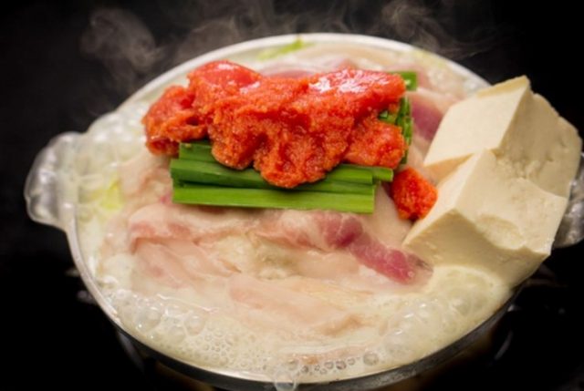 画像: ピリ辛の明太子とまろやかな豆乳の組み合わは女性一番人気! 「九州食堂 Gachi」では、すきやきやしゃぶしゃぶ、もつ鍋など、スープや具材を選んで20種類以上のお鍋を590円からご注文いただけます。 【取扱い店舗】 ■九州食堂 Gachi 浜松町芝大門店/ 港区芝大門2-6-8 中島ビル1F 03-5777-2538 http://r.gnavi.co.jp/ehxy51us0000/ ■九州食堂 Gachi 西大井店/ 品川区西大井1-1-1 Jタワー1F 03-3778-0123 http://r.gnavi.co.jp/e620710/ ■九州食堂 Gachi 西八王子店/ 八王子市千人町2-20-3 たつみやビル1F 042-668-8425 http://r.gnavi.co.jp/2j7gvz5g0000/