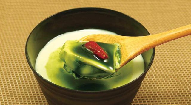 画像: 抹茶杏仁豆腐 390円