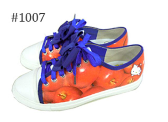 画像: サイズレンジ:S・M・L・LL IROnna初のスニーカータイプ 材料:PU No. 1007 税込¥19,440
