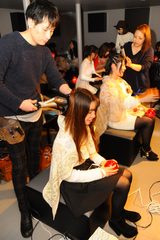 画像: 今回も大盛況だったヘアスタイルングコーナー!