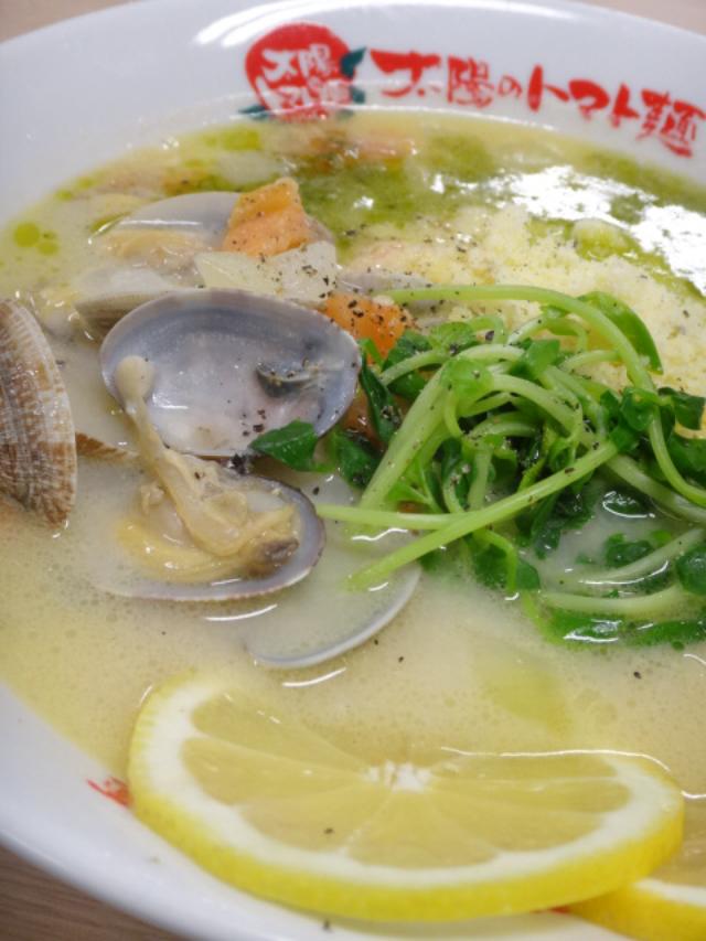 画像2: 『太陽のトマト麺』2016年4月のトマトの日は「ジェノベーゼ薫る ボンゴレ フォルマッジョ」