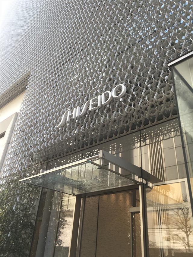 画像: 会場は資生堂花椿ホール