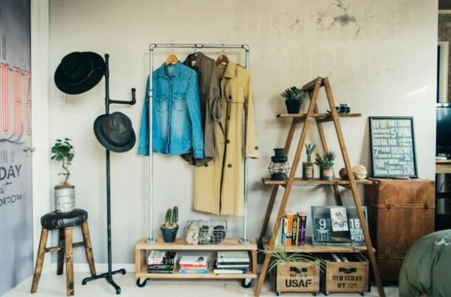画像: ＤＩＹ好きの女性たちのあいだで、工業用パーツを使った家具作りがブーム！