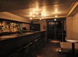 画像: ARC Bar Lounge <住所>東京都港区南青山3-18-19 FESTAE表参道ビルB1 <営業>20時〜LAST <定休日>不定期 <電話番号>03-6438-9240
