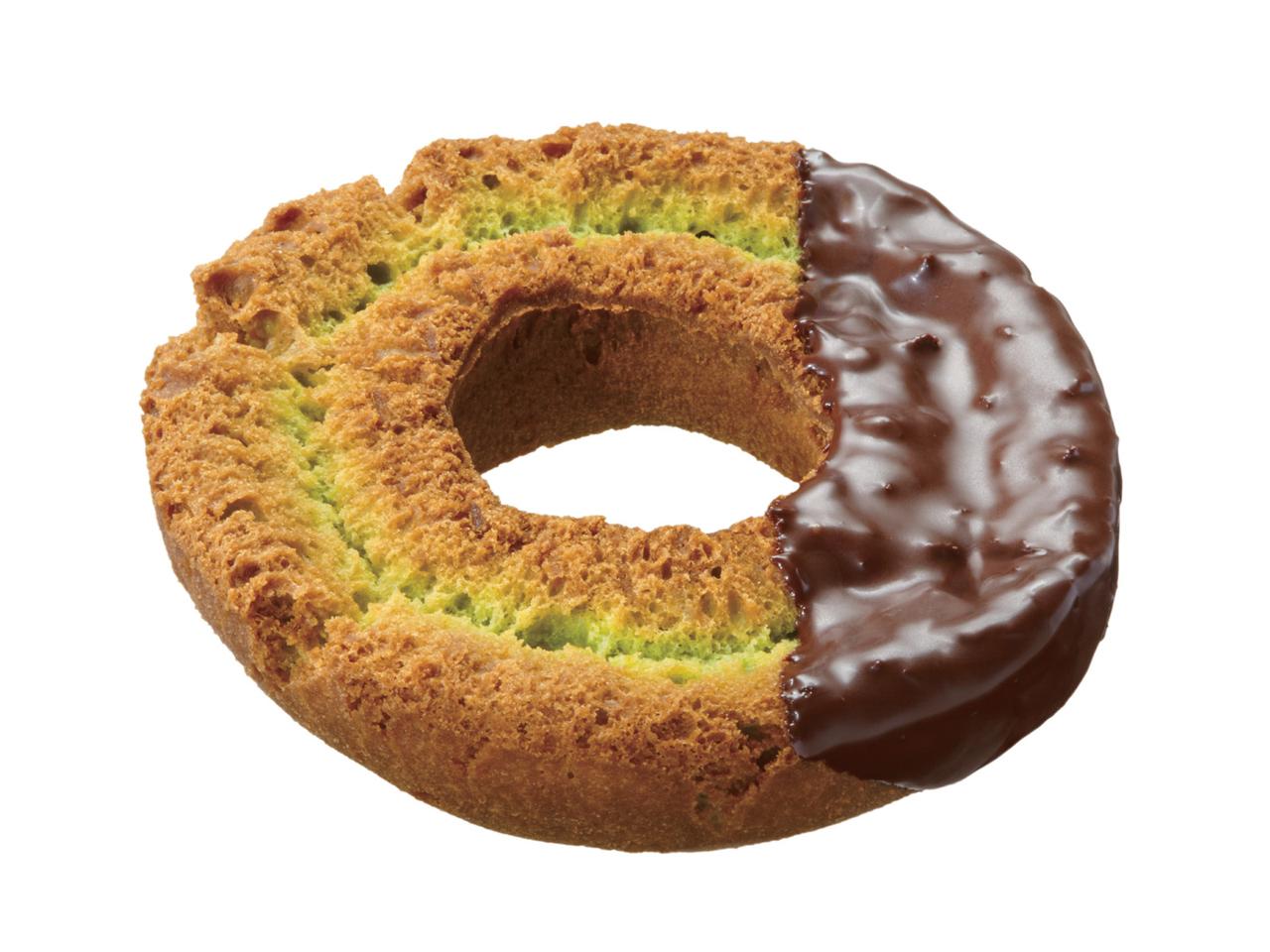 画像: ●オールドファッション抹茶チョコ（151円） 抹茶を練り込んだサクッとしたオールドファッション生地を、チョコでコーティングしました