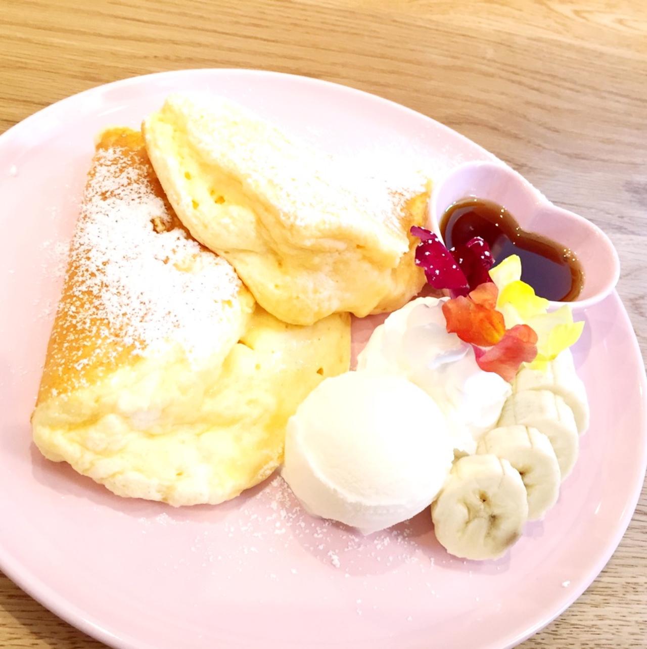 画像1: みんなの憧れ、ふわとろパンケーキもいただける！