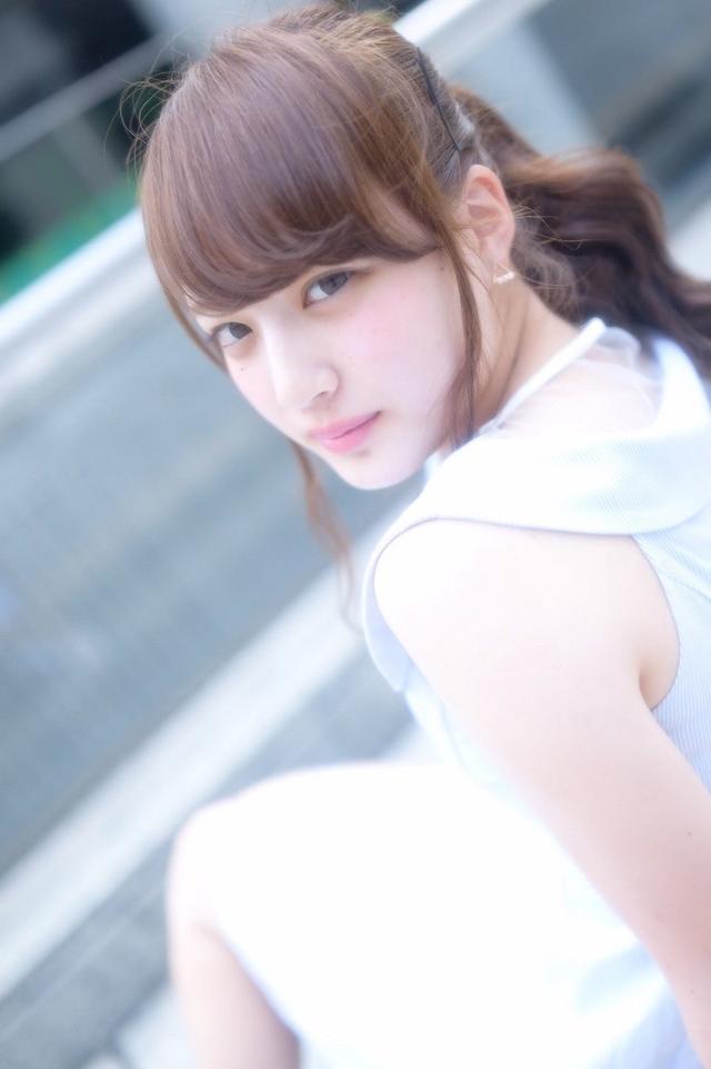 画像: プロフィール