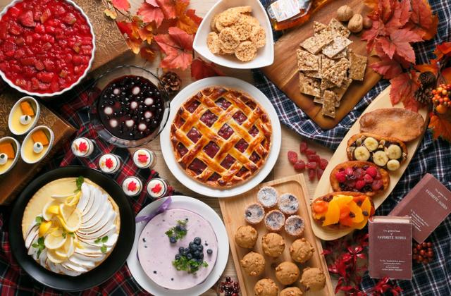 画像: カナダの定番スイーツなど約20種が勢ぞろい!