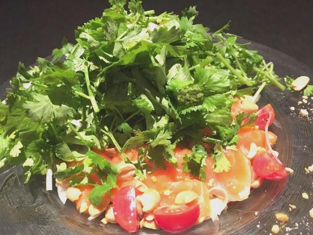 画像: 築地直送!鮮魚のエスニックカルパッチョ