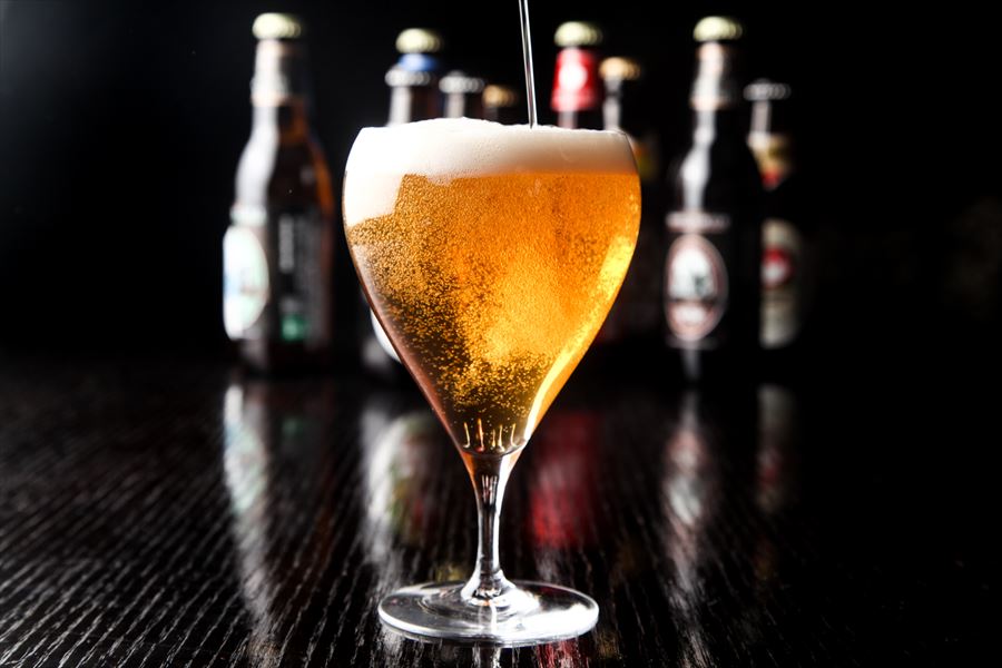 画像: ■COEDO 瑠璃－Ruri－（ピルスナー）小江戸ブリュワリー ¥650 ¥950 ■常陸野ネスト セゾンドゥジャポン（ジャパニーズセゾン）木内酒造 ¥680 ¥980 ■YOKOHAMA XPA（IPA)サンクトガーレン ¥700 ¥1,000 ［CRAFT BEER BOTTLE 全9種］ ■富士桜高原麦酒 燻煙ビール ラオホ ¥1,000 ■新潟麦酒 ブラックビール ¥900 ■宮下酒造 独歩 雄町米ラガー ¥1,000