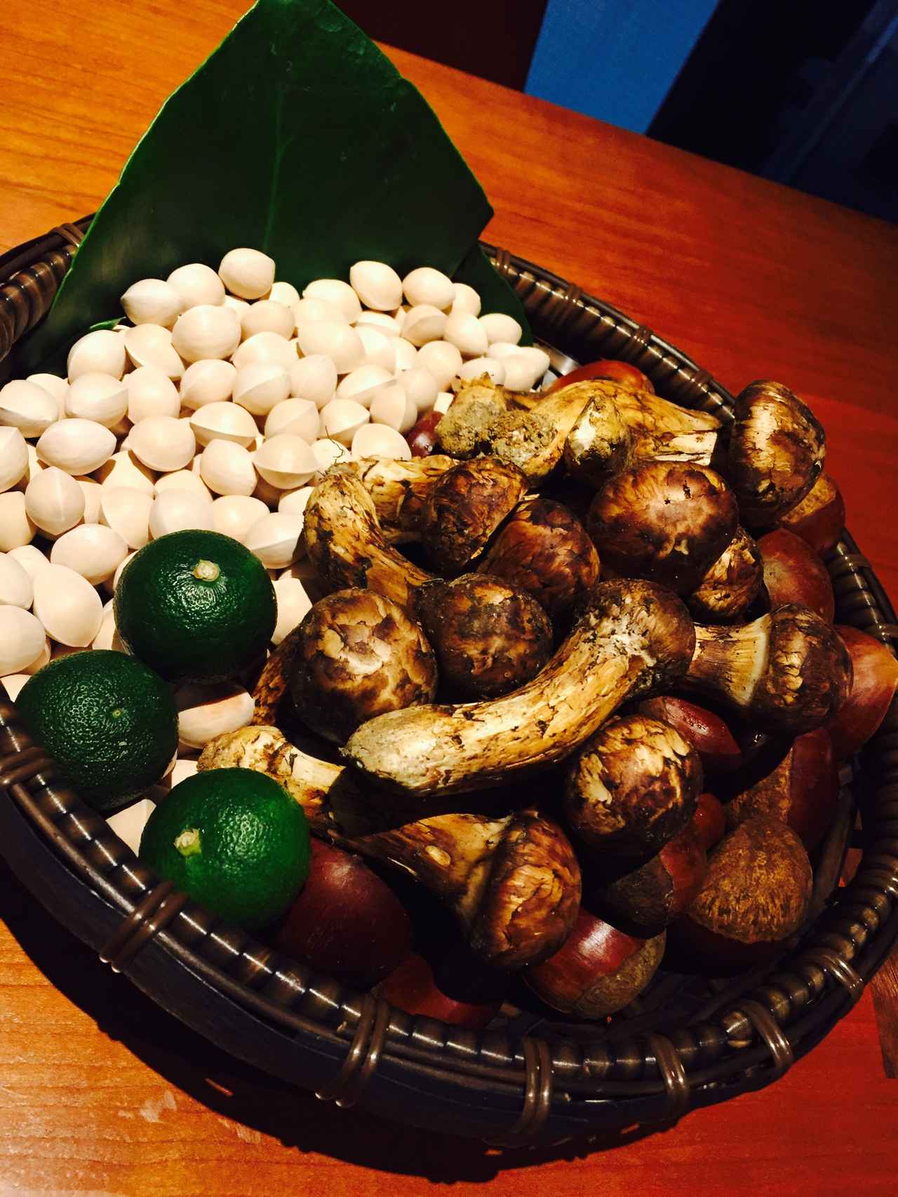 画像1: 素材をいかした贅沢なお料理