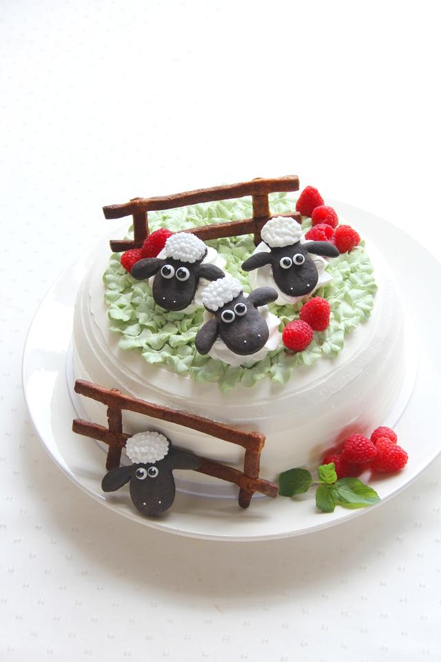 画像: ショーンファームフルーツショートケーキ 牧場のショーンをイメージしたフルーツショートケーキ 単品:680円 ドリンク付:1,080円