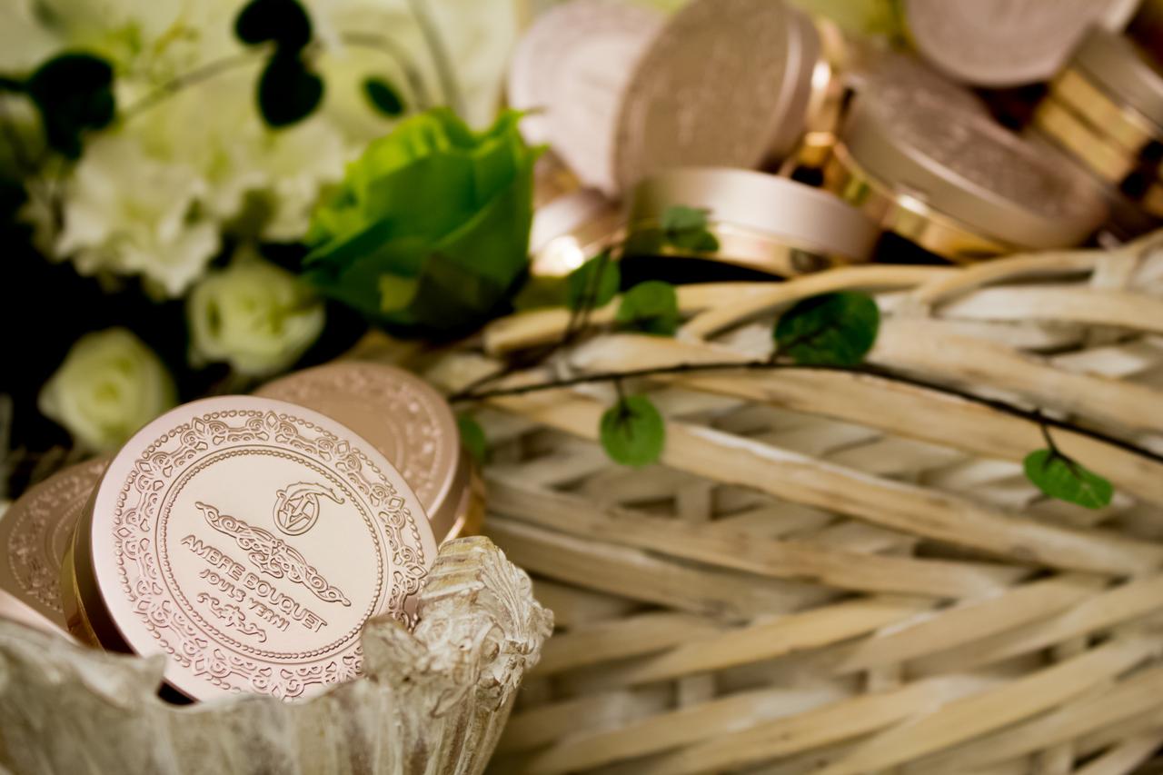 画像2: 自在にコントロール出来る練り香水で MOREオトナ可愛いをコーディネート！