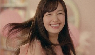 画像6: モデルの森 絵梨佳さん出演CM「SALA 熱を味方に オイル篇」