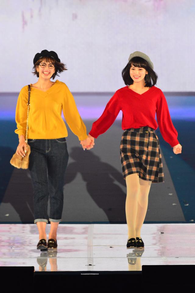 画像22: 【イベントレポ】ランウェイだけじゃない!ブースも大充実の「ガールズアワード2016」レポート