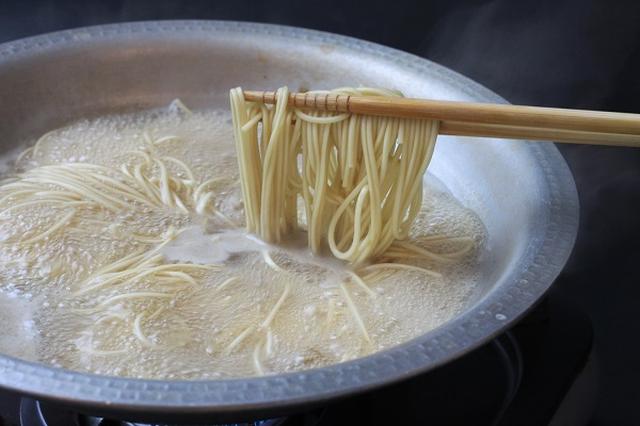 画像: 最後の締めは棒ラーメンで!