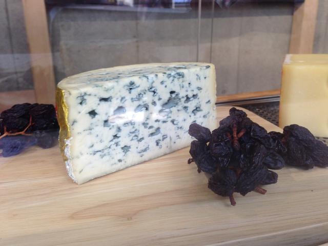 画像4: 【取材レポ】ヨーロッパ産チーズの魅力を体感!予約不要の「LA MAISON DU FROMAGE」に行ってきた!