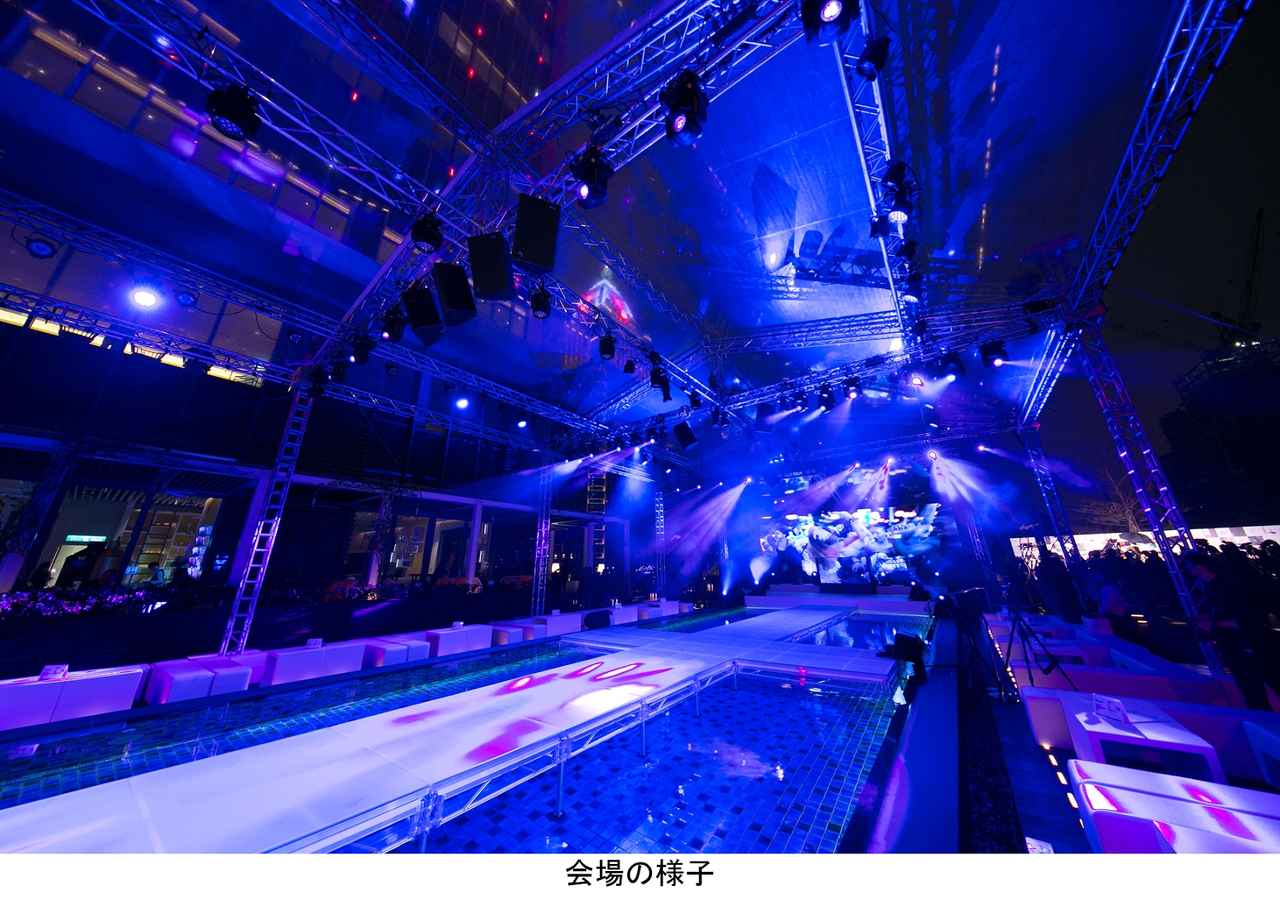 画像1: ■ファッションショーやライブ以外も豪華ゲストDJ、ダンスパフォーマーなど豊富なコンテンツで会場熱狂！レッドカーペットには、イベントアンバサダーの台湾の人気女優オーヤン・ナーナーと池端レイナをはじめ、蜷川実花、GENKING、ハローキティらアジアのセレブリティが登場！