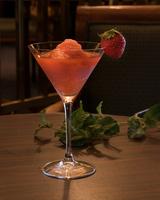 画像: セラーバー 18:00~24:00(L.O. 23:30) ※日曜定休