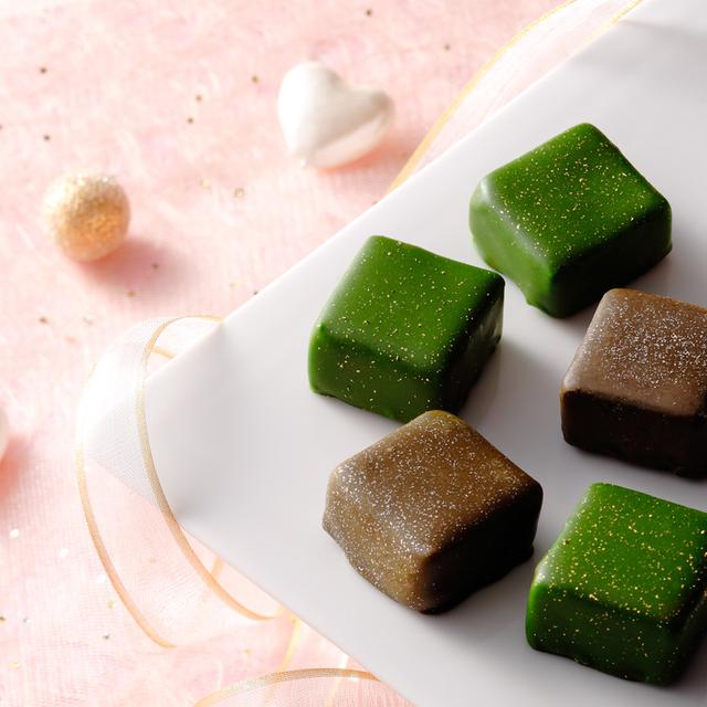 画像1: 祇園辻利自慢の抹茶とほうじ茶、それぞれの豊かな風味を堪能できるとっておきのチョコレート。