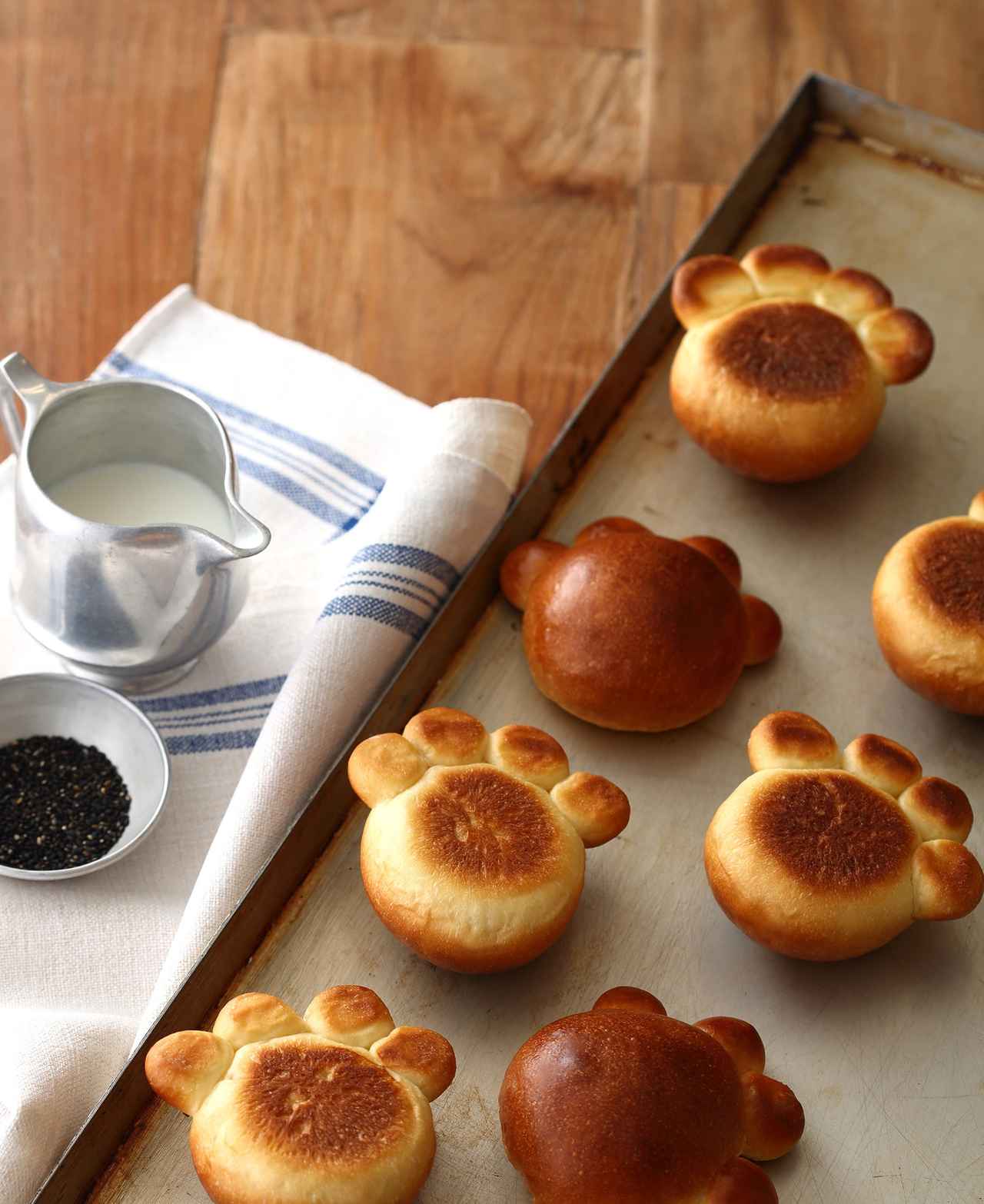 画像: 「ミルククリーム&ごまあん」(2月15日発売)