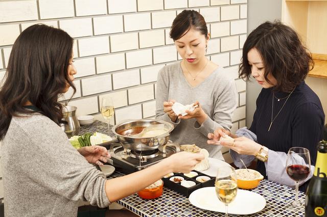 画像2: 進化系餃子の元祖「立吉餃子」から「いちご大福餃子」を期間限定で販売