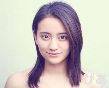 画像2: 2017年の顔! 岡田結実1stフォトブック「hungry!!!」セブンティーンのバースデーに記念発売!