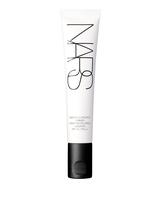 画像: NARS スムース&プロテクトプライマー SPF50/PA+++ (本体 4,000円+税) 内容量 30mL インビジブルディフェンステクノロジーにより決して肌表⾯にムラになって残らず、肌に負担をかけません。肌に溶け込むようになじみながら、紫外線などの環境ダメージから肌を強⼒に守ります。スキンスムージングコンプレックスが、⽑⽳や⼩じわなど肌の気になる部分をぼかします。 オイルフリー処⽅