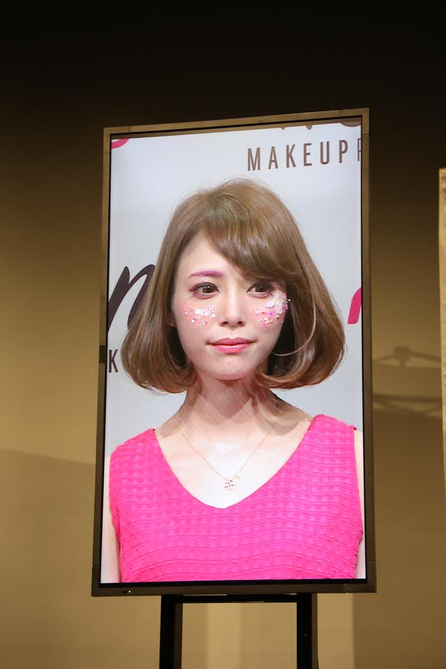 画像: Sakura メイクが完成!