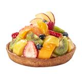 画像: ■価格:15cm 4,320円/18cm 5,400円/21cm 7,560円(税込) ■販売期間:5月10日(水)~ 通年 ※ご注文は受け取りの3日前までにお願いいたします ■商品説明:みずみずしいフルーツを彩り鮮やかに飾ったフレッシュフルーツのタルト。サクサクのタルト生地、生クリームを加えてなめらかな口どけに仕上げたカスタードクリームとフルーツのハーモニーをお楽しみください。
