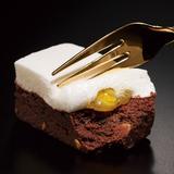 画像: 大丸札幌店初登場 <白雪座> 雪のブラウニーケーキ <8個入> 税込み 1、080円