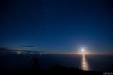 画像1: 村長自ら秘境利島を案内します!椿の島星空観察&宮塚山トレッキング