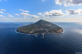 画像2: 村長自ら秘境利島を案内します!椿の島星空観察&宮塚山トレッキング