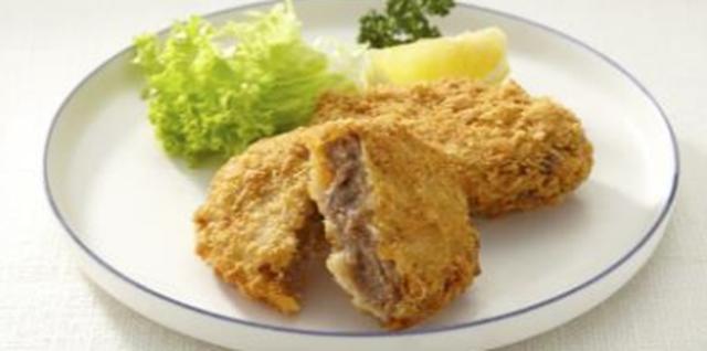 画像: イズシカめんち(1 個) 250 円