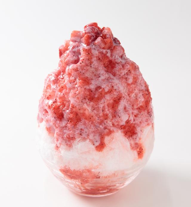 画像: 新登場<Ice cafe 弘水>(赤塚製氷)「完熟苺みるく(バニラソフト入)」850円(税込)