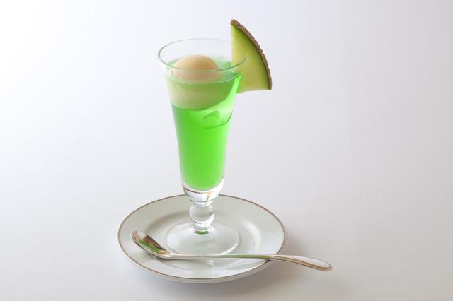 画像: 「アイスクリームソーダ【スペシャルメロン】」972円 5月1日(月)~6月30日(金)まで