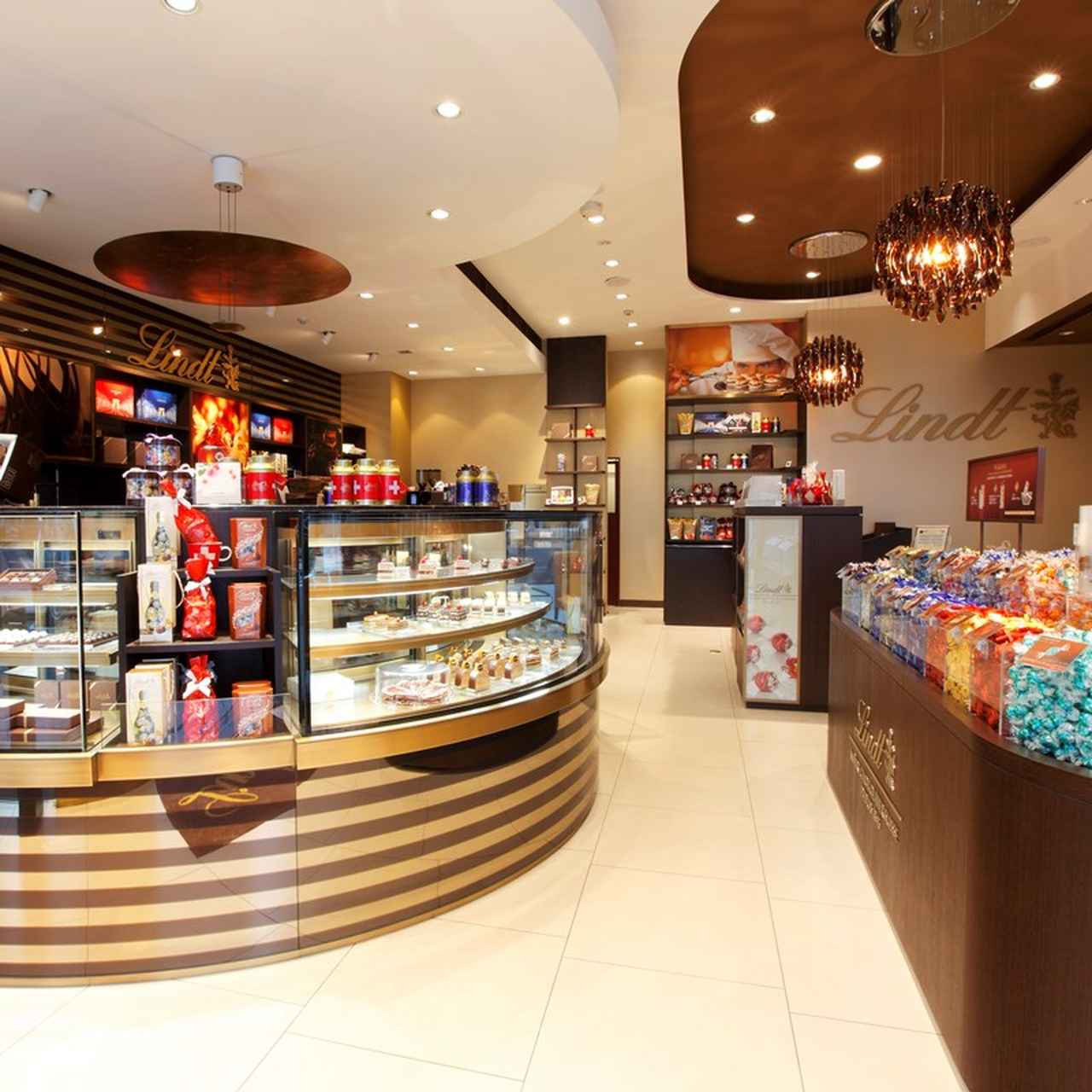 画像: リンツ ショコラ カフェ 銀座店