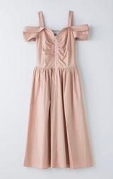 画像: オフショルダーワンピース 税込20,520円