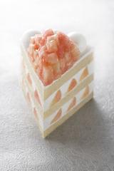画像: 販売期間わずか数日!1日限定20個!最上級の桃を使用したこだわりのショートケーキ 「エクストラスーパーピーチショートケーキ」 パン&ケーキ パティスリーSATSUKI(ザ・メイン ロビィ階)