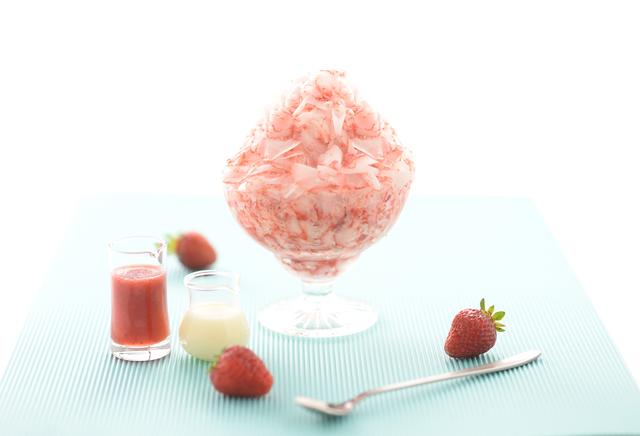 画像2: 青森県八戸産いちご「さちのか」を約25粒削ってかき氷に!1日限定10食だけ!
