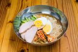 画像: 【ベジテジ冷麺】ほのかな酸味と辛みが口の中をすっきり!