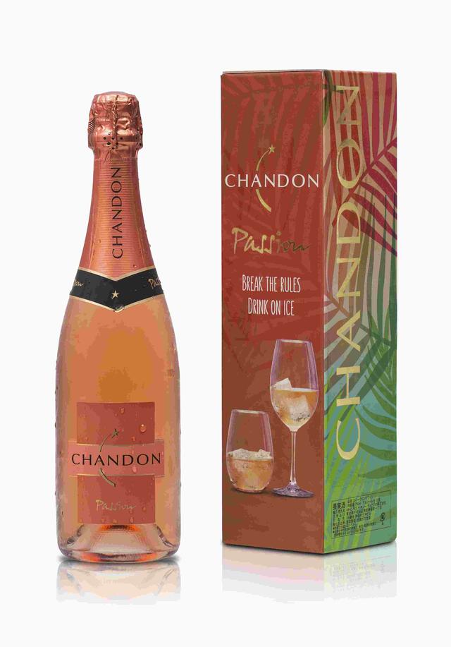 画像: CHANDON PASSION ◇アルコール度:11.7% ◇容量:750ml ◇価格:3,100円(税抜) ◇お取扱い:業務店、酒類販売店、百貨店など ◇発売:2017年4月25日(火) ・ブドウ品種 マルヴァジア ディ カンディア:45% マスカット カネリ:45% ピノ ノワール:10% ・ドサージュ:35g/L