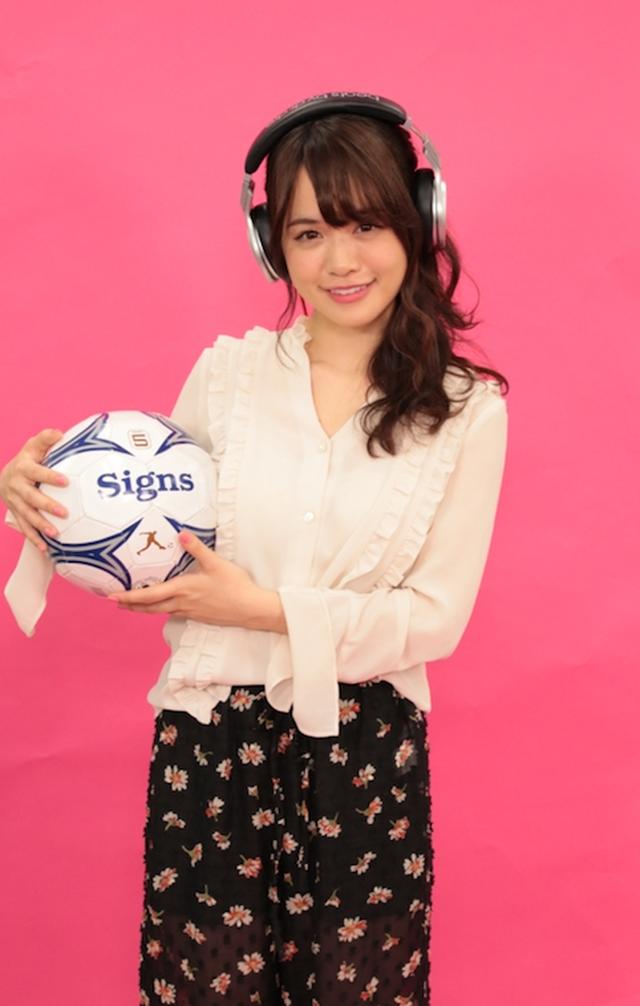 画像: 菅本裕子 2015年に「ミスiD 2016」準グランプリを受賞。「モテるために生きている」をテーマに掲げ、 TwitterやInstagram、リアルイベントなどで活動。2016年11月には新たにYouTubeアカウントも開設し、 さらなるモテ発信も。2017年夏、映画「なっちゃんはまだ新宿」への出演も決まるなど、活動の幅も広げている。