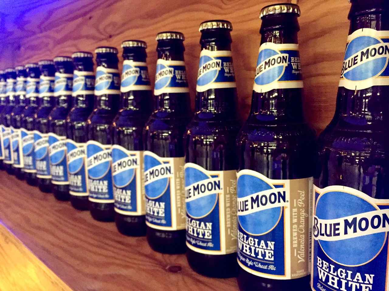 画像3: 【試食レポ】暑い夏はこれで決まり！”五感”で味わう爽やかBEER!! BLUE MOONを京橋で☆