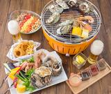 画像1: 横浜港の潮風を感じるテラス席で夜景と楽しむ 「シーフードBBQ」はいかが?