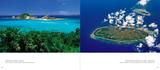 画像: (左)沖縄県慶良間諸島 渡嘉敷島 阿波連の海/(右)お盆の様な多良間島と1家族が暮らす小さな水納島 沖縄県宮古諸島